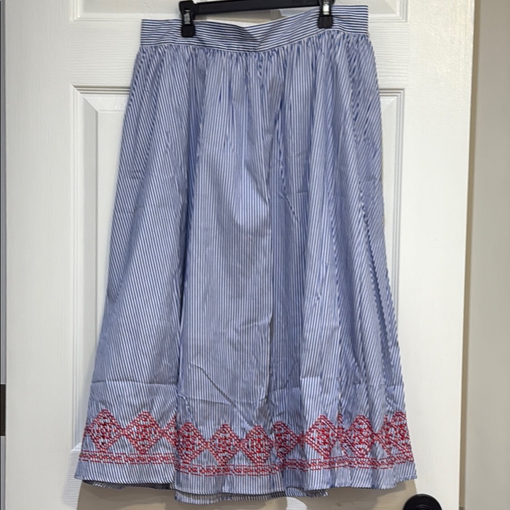 Blue and Red Embroidered Women's Skirt